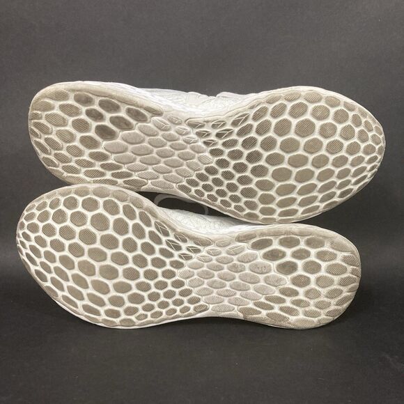 New Balance Fresh Foam X Tempo Women's Sz 8.5(B) White Running Shoes WTMPOTW1 - Picture 7 of 10